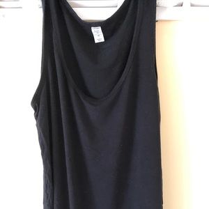 Women’s tank top size medium black